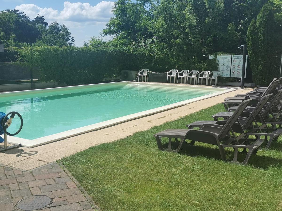 Zöldlomb apartman Siófok Exteriör bild